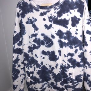 Hollister tiedye long sleeve sweatshirt w/ pockets